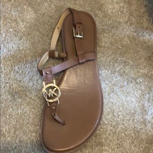 michael kors flat sandals
